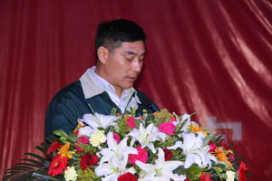 2012.09.30号在公司二楼餐厅会场举行情满佳节，，，汇聚中秋联谊会