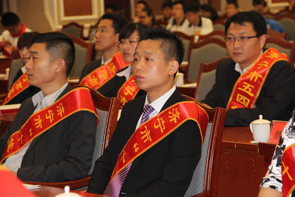 喜讯：山东经典建设工程有限公司周超董事长，，，，荣获&ldquo;济宁十佳创业青年&rdquo;