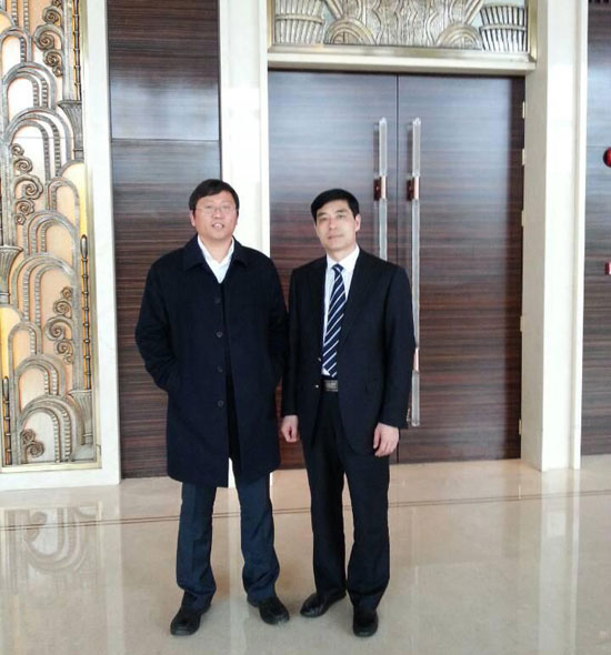 经典集团赴上海理工大学及微创医疗手艺对接相助